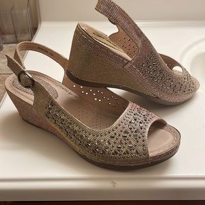 Champagne Cloud 90 Wedges